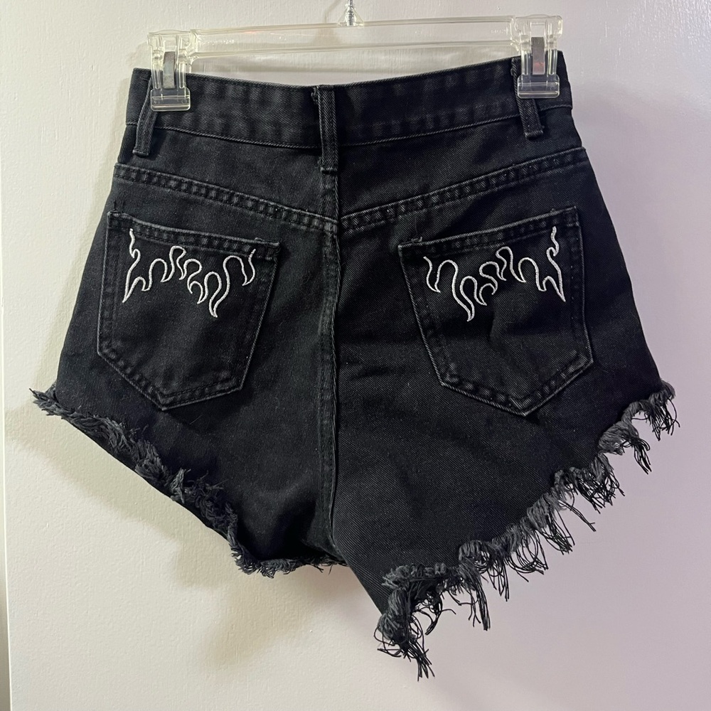 Flame shorts